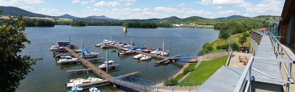 Resort Marina Labe Lovosice Extérieur photo