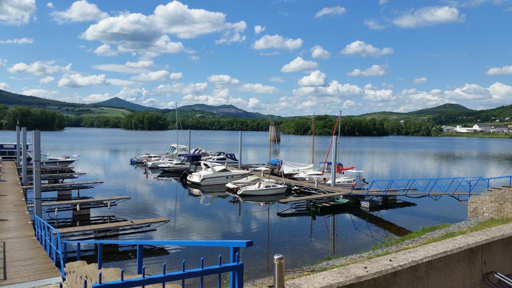 Resort Marina Labe Lovosice Extérieur photo