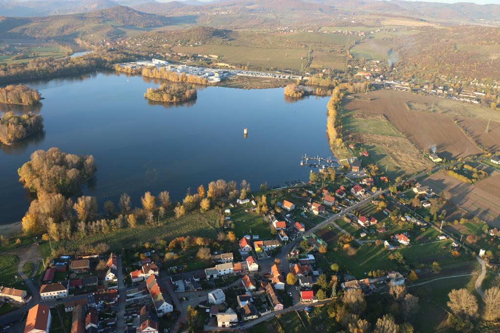 Resort Marina Labe Lovosice Extérieur photo